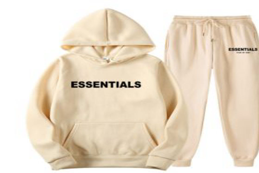 How to Style Essentials Tracksuits for Effortless Urban Fashion